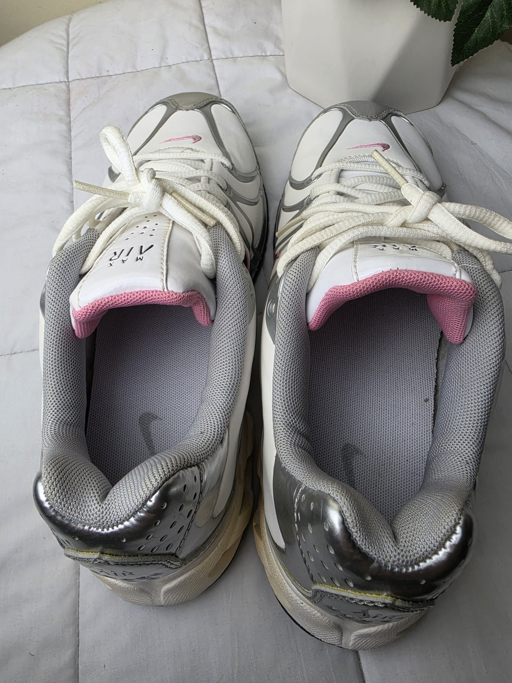 Nike Air Max Torch SL Wome's White Pink Silver Sneakers Size 9 - Picture 6 of 7
